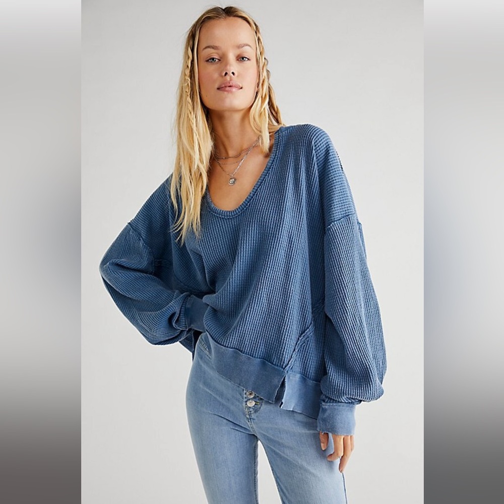 WE THE FREE Buttercup Thermal - Mediterranean Free People Oversized Small Blue